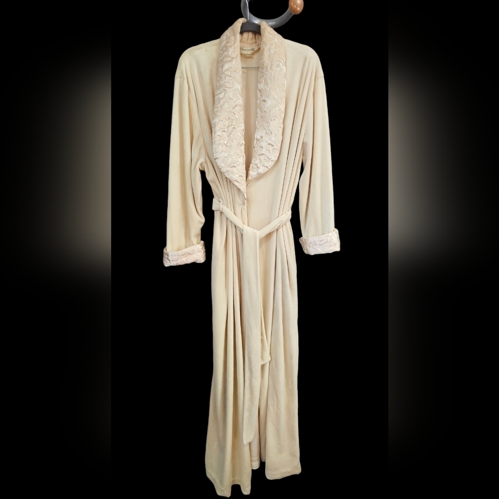 Vintage 80s Diamond Tea velour robe